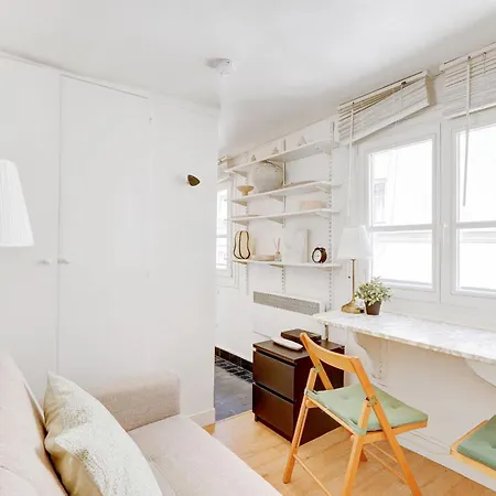 Cosy Au Coeur De Saint-germain-des-pres Appartamento Parigi